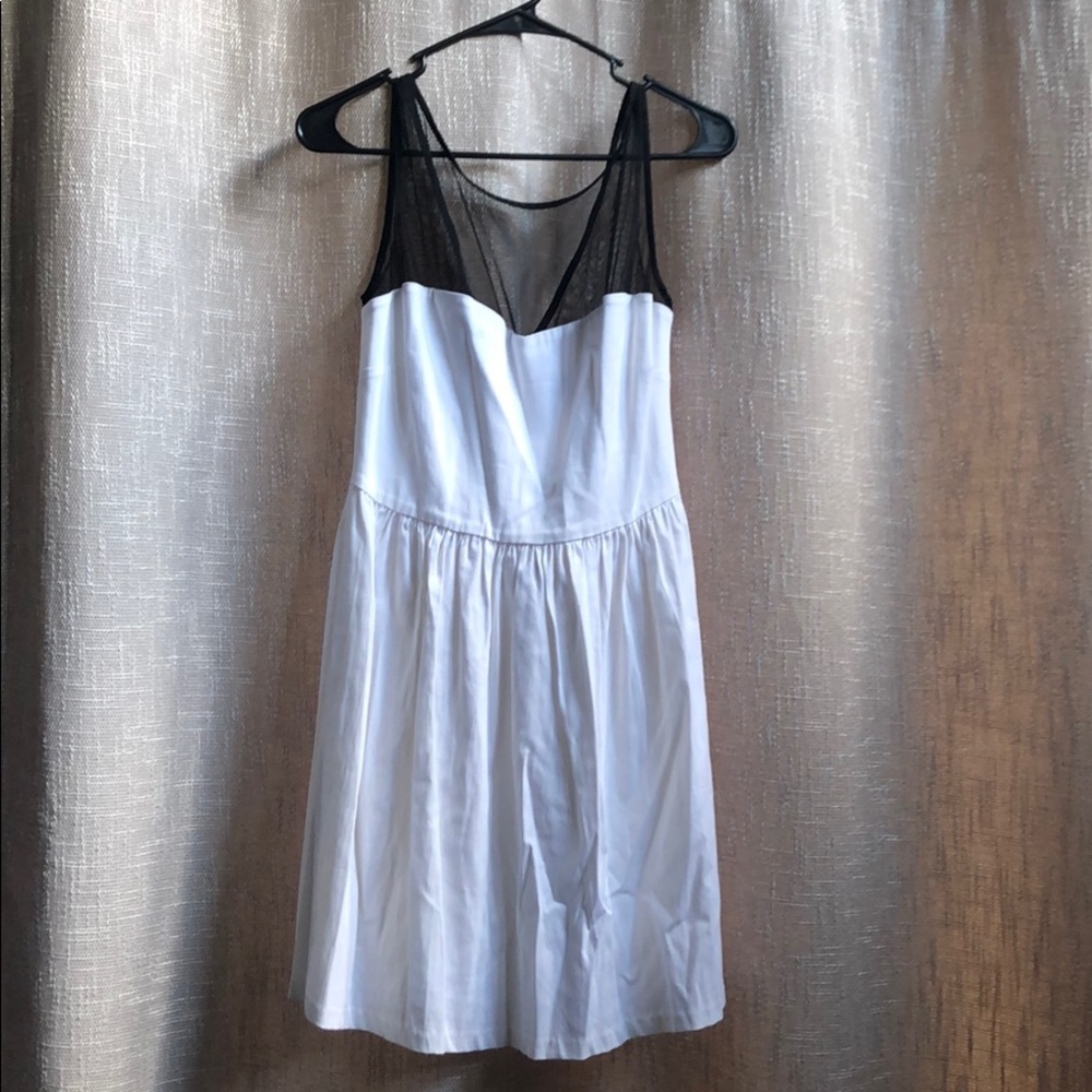 💕AQUA ivory and black cocktail/summer dress